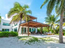 Beachfront paradise with private pool ocean view full kitchen & shaded patio - Villa Mandala