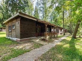 Bungalow 11 - Finnhütte, Hotel in Niesky