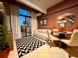 Central Duplex Loft Near USP