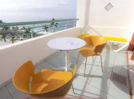 Playa Delphin 402