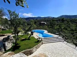 Villa Luisana con Piscina e Vista