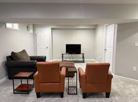 MD- Great location comfy private, hotel v mestu Frederick