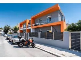 Evan Suites Rhodes