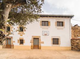 Amontes Rural, hotel en Nestar