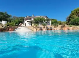 Villa Luna Rossa con piscina