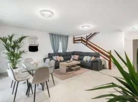 Villa en Las Caletillas