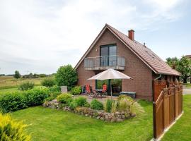 Großes Ferienhaus mit Seeblick, hotel a Leezen