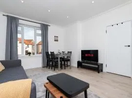 Free Parking & WiFi Near St Andrews Leven Beach