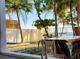 Beachfront Home with Private Pool - Las Peñitas, khách sạn ở León