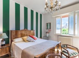 La Maison de Mely with garden, hotel Sandrában