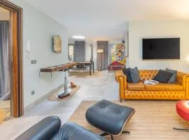 Kel Domènech Luxury Apartment