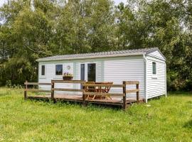 L'héberge du lac d'Isachris mh4, hotel v destinaci Queyrac