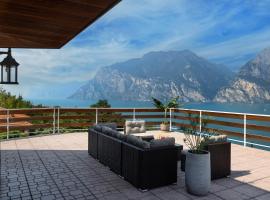 Panorama Apartment 180 mq, hotell i Nago-Torbole