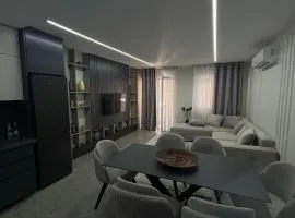 Luxury & Cozy Apartment Golem