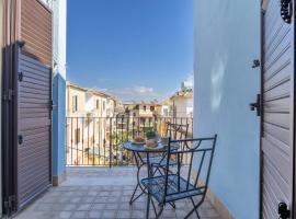 Attic Apartment Acate, hotel u gradu Acate