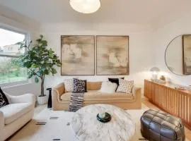 Stylish Renovated 3-BR San Francisco Condo