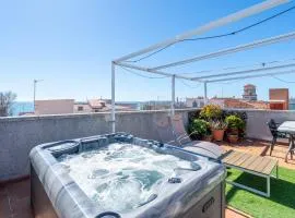 Apartment with spa and bbq