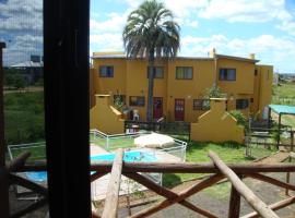 Yataí Casas, hôtel à Colón