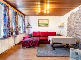 Altstadt Ferienhaus mit Terrasse, hotel a Husum