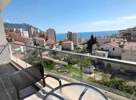Dreams house elia