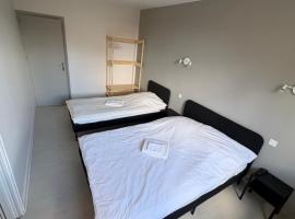 Hôtel café des cours, hotel v destinácii Cébazat