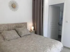 La Cigale Et La Fourmi