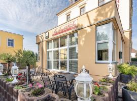Ferienwohnung im Hotel Reichskrone, Hotel in Heidenau