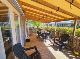 Premium Mobile Home – 5 étoiles, hotel a Saint-Jean-de-Monts