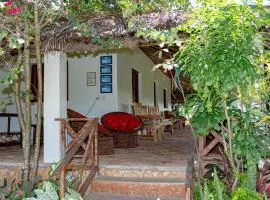 POUSADA e HOSTEL SÍTIO PARAÍSO DO CAJU