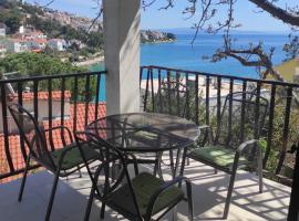 Seaview Apartments, hotel a Okrug Gornji