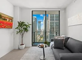 32nd Floor Gem with Breathtaking Views in DT Miami
