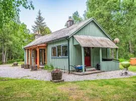 Chalet Fishermans Riverside Combi by Interhome