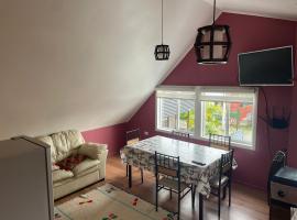 Cabañas Isidora – hotel w mieście Dalcahue