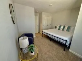 The HoneyBee at Coventry Rows