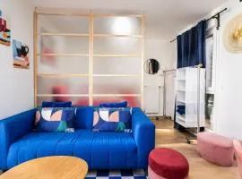 La maison colorée proche de Paris et Gare du Nord, parking gratuit