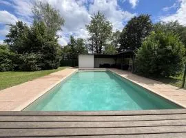 Grande Maison Familiale Piscine Tennis Parc Privé