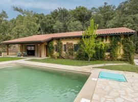 La Morada De Piedralaves, hotel a Piedralaves