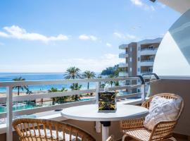 First Line Cosy Apartment – hotel w mieście Calvia Town