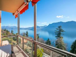 Panorama Fantastico Apt Pool & Beach - Happy Rentals, hotel Ghiffában