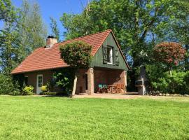 Gänsehaus, מלון בKarolinenkoog