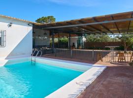 Casa Rural Olivar de la Marquesa, Hotel in La Carlota