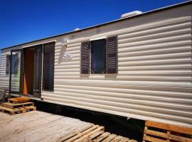 Casabermeja में, होटल Minicasa con vistas al mar
