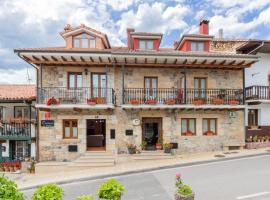 Quintanal de Villacarriedo, hotel di Villacarriedo