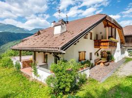 Lindenhof Apt 6, hotel v destinácii Vandoies