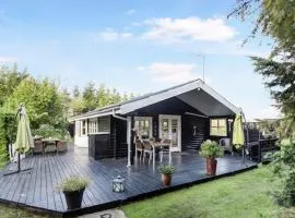 Holiday Home Tjarko - 690m to the fjord by Interhome