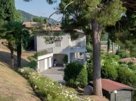 Stanza in Villa Magica