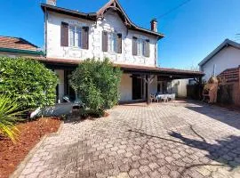 Holiday Home La Belle Héricart by Interhome