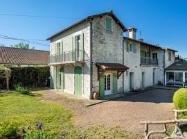 Au Grand Mur, hotel i Neuvic