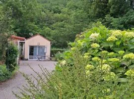 Jardin Fleuri - Proche Foix