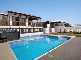 Villa Peaky, Hotel in Yaiza